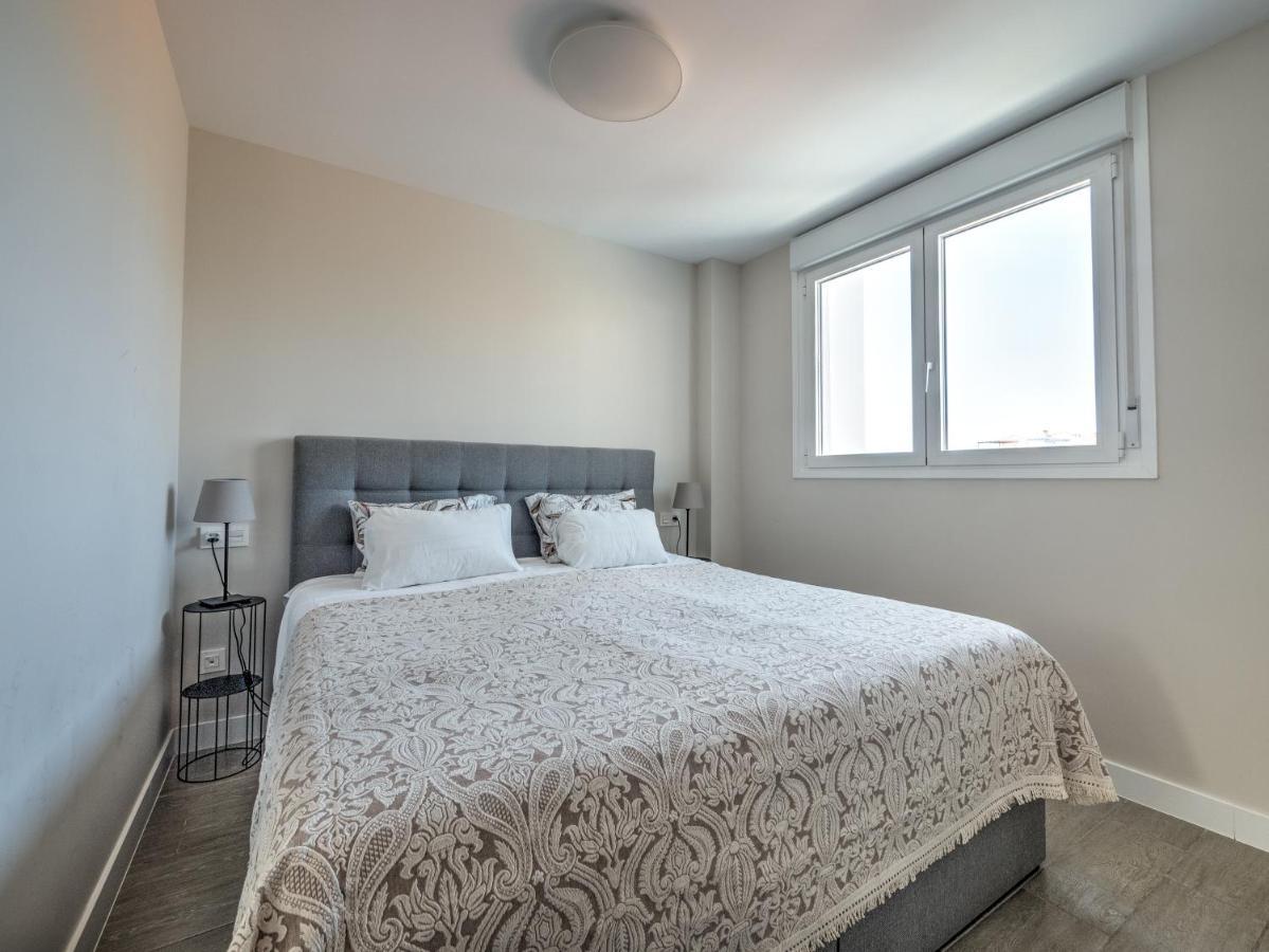 New Beach Front Apartment With Large Balcony Торрокс-Коста Экстерьер фото