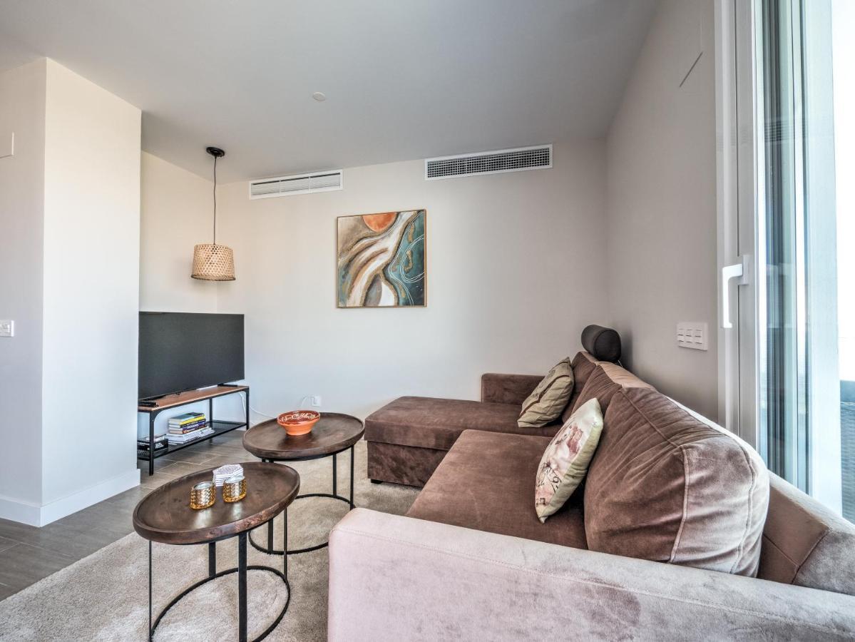 New Beach Front Apartment With Large Balcony Торрокс-Коста Экстерьер фото