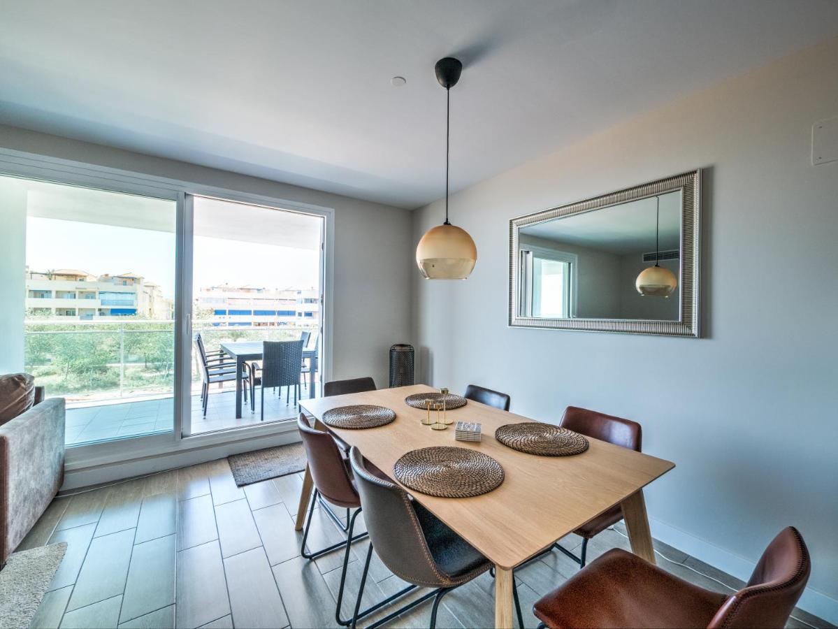New Beach Front Apartment With Large Balcony Торрокс-Коста Экстерьер фото